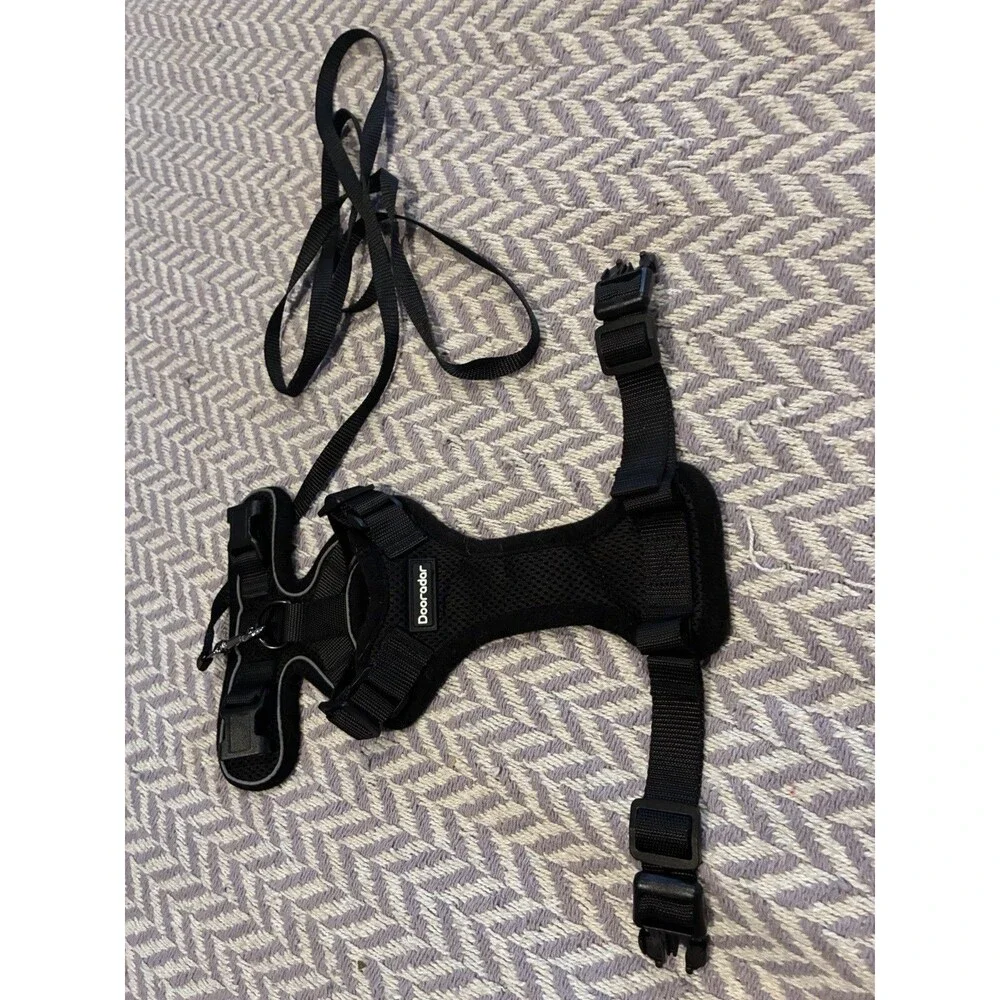 Dooradar XS Pet Harness and leash set Black NWOT